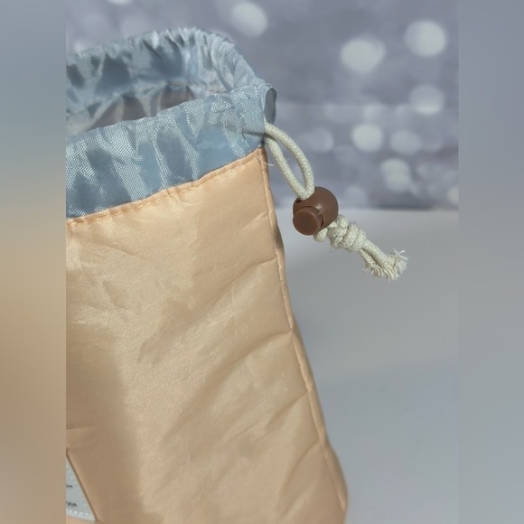 Wind BLOWS RIVER FLOWS Multifunction Drawstring Travel Cosmetics Toiletries Bag - Picture 3 of 8